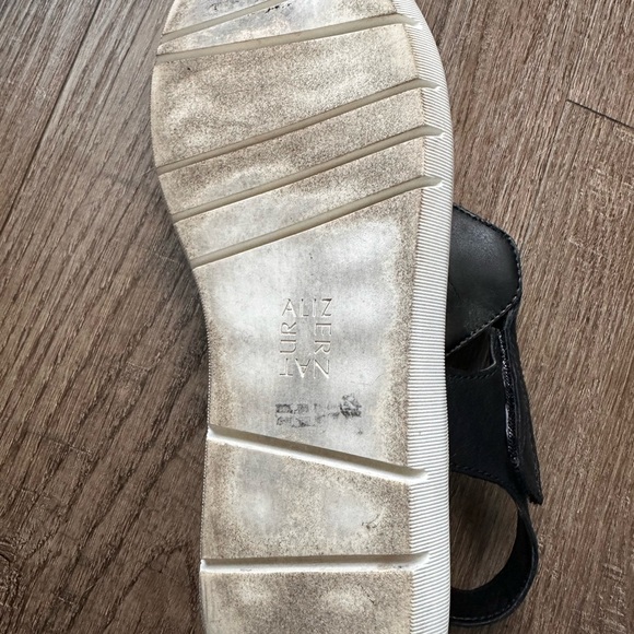 Naturalizer sandals size 6 - Picture 4 of 4